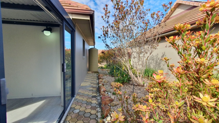 2 Bedroom Property for Sale in Paradise Coast Western Cape